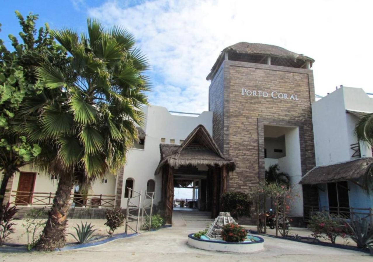 Porto Coral Hotel & Suites Chetumal Ngoại thất bức ảnh