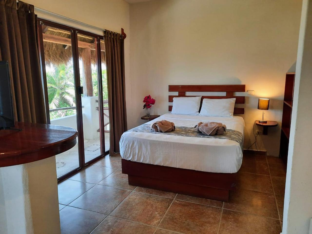 Porto Coral Hotel & Suites Chetumal Ngoại thất bức ảnh