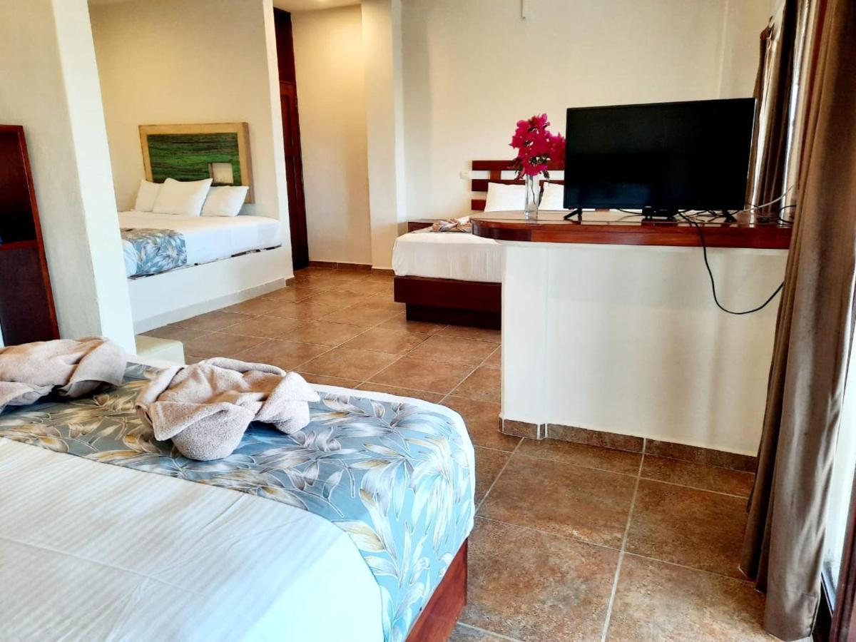 Porto Coral Hotel & Suites Chetumal Ngoại thất bức ảnh