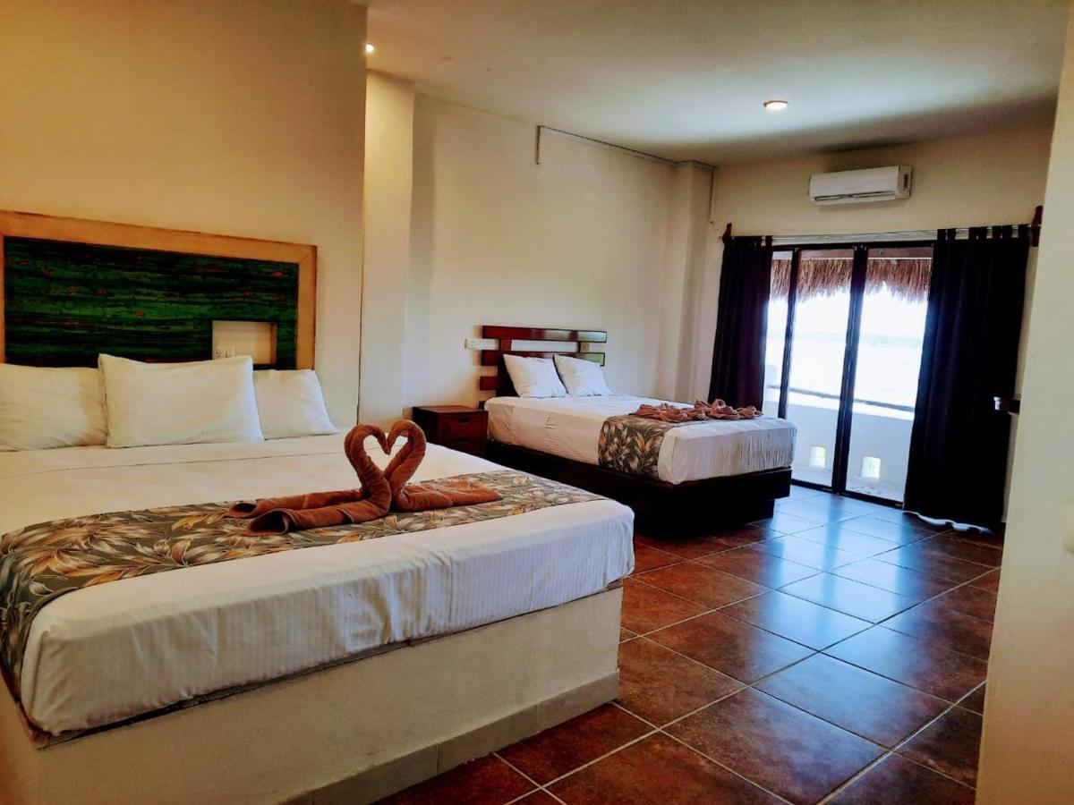 Porto Coral Hotel & Suites Chetumal Ngoại thất bức ảnh