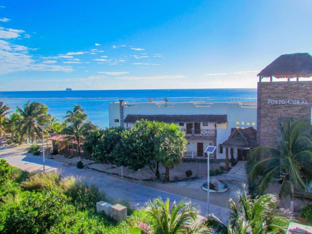 Porto Coral Hotel & Suites Mahahual Ngoại thất bức ảnh