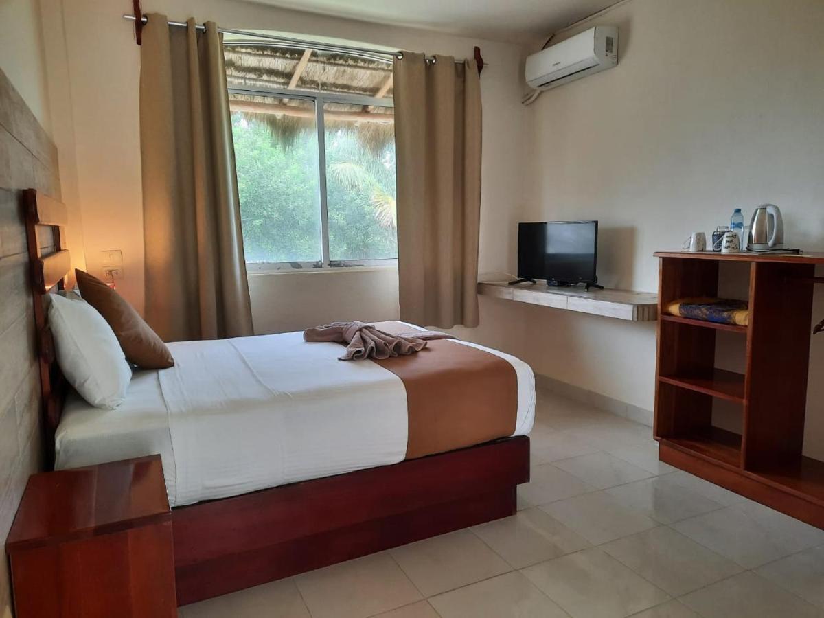 Porto Coral Hotel & Suites Chetumal Ngoại thất bức ảnh